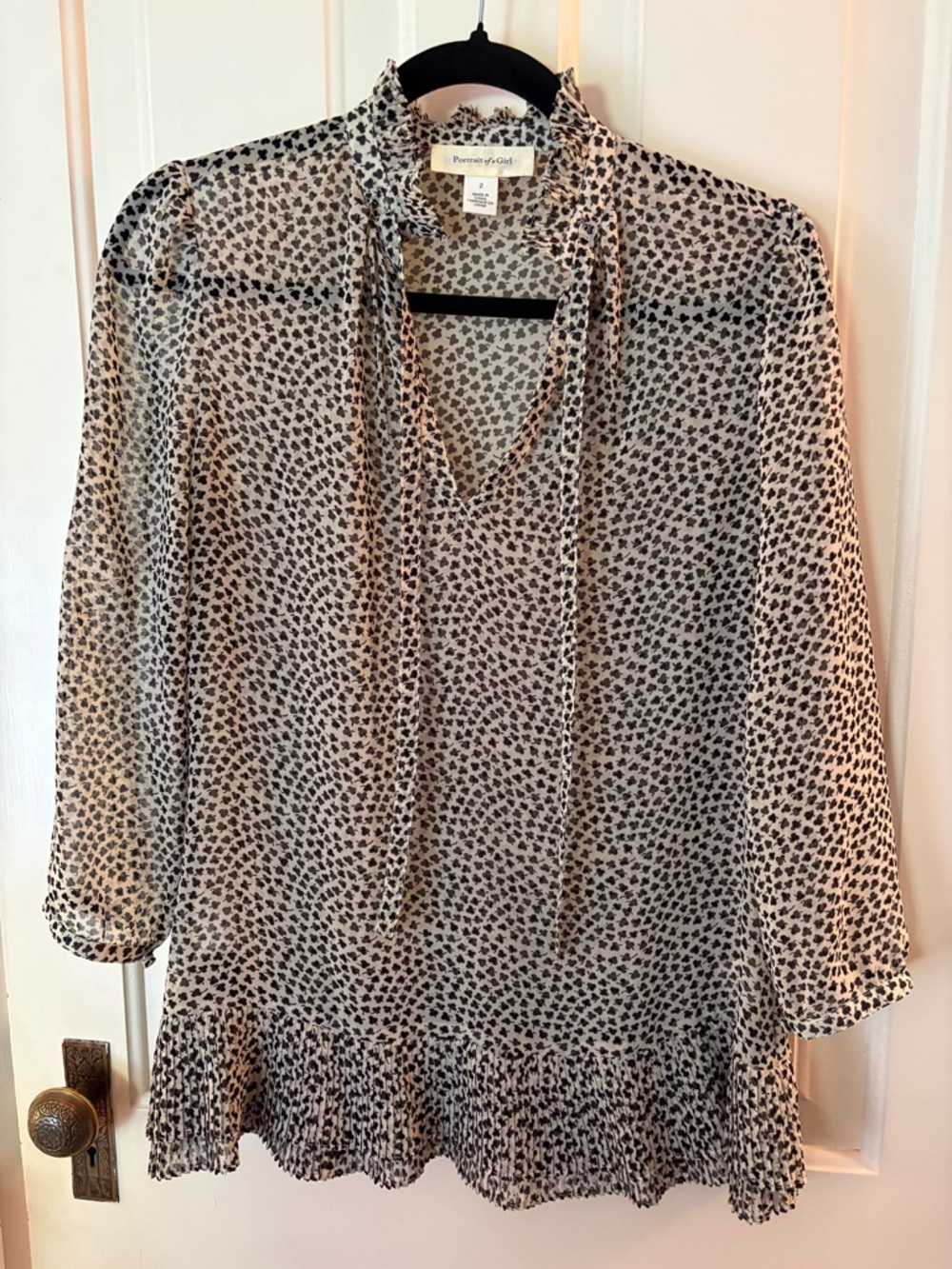 Clover Pattern Tie-Neck Sheer Blouse in Black & Beige